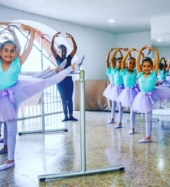EntreBambalinas – La Casa del Arte